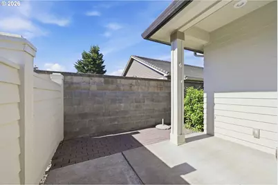 478 Pebble Beach Dr, Creswell, OR 97426 - Photo 21