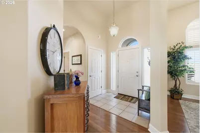478 Pebble Beach Dr, Creswell, OR 97426 - Photo 3