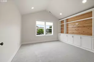 1930 Sterling Park Pl, Eugene, OR 97408 - Photo 33
