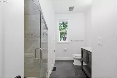1930 Sterling Park Pl, Eugene, OR 97408 - Photo 11
