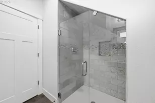 1930 Sterling Park Pl, Eugene, OR 97408 - Photo 13