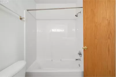 1775 NW 23rd St, McMinnville, OR 97128 - Photo 17
