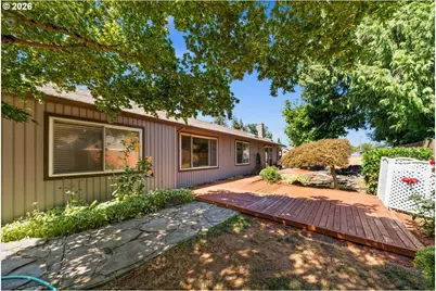 3038 SE Rood Ct, Hillsboro, OR 97123 - Photo 37