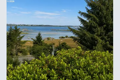 163 S Wells Dr, Lincoln City, OR 97367 - Photo 1