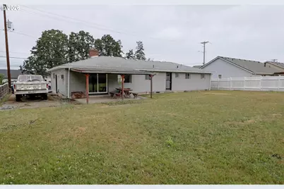 1210 River Bend Rd, Salem, OR 97304 - Photo 29
