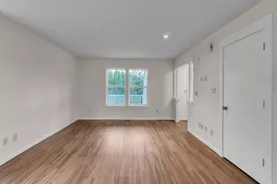 3862 SE Ivon St, Portland, OR 97202 - Photo 13