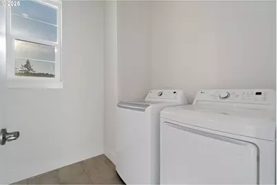 4770 N Elk Dr, Camas, WA 98607 - Photo 25