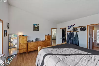 770 18th Ave, Coos Bay, OR 97420 - Photo 5