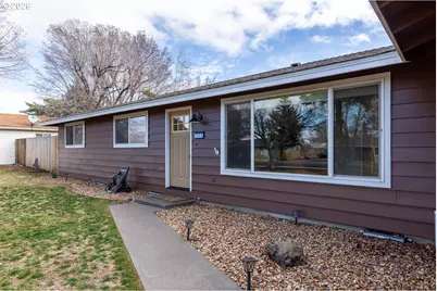 1650 SW 16th St, Redmond, OR 97756 - Photo 3