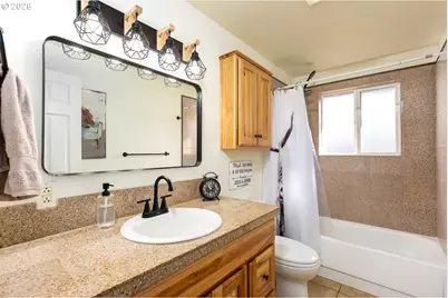 1650 SW 16th St, Redmond, OR 97756 - Photo 17