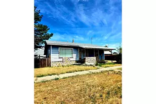 2802 Washington Ave, Baker City, OR 97814 - Photo 3