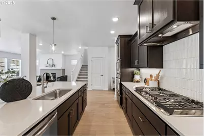 15129 SW Huntwood St, Tigard, OR 97224 - Photo 5