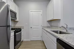 1197 Parkside Ave, Woodburn, OR 97071 - Photo 7