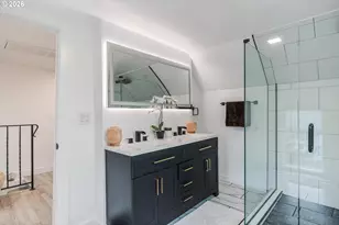 8007 N Hudson St, Portland, OR 97203 - Photo 23