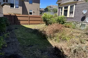 235 SE 14th Ave, Portland, OR 97214 - Photo 3
