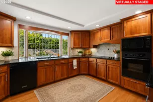 1715 NE 169th Ave, Portland, OR 97230 - Photo 7