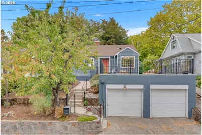 2455 SE Madison St, Portland, OR 97214 - Photo 1