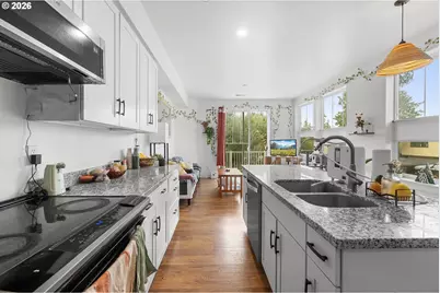 8780 SE Flavel St, Portland, OR 97266 - Photo 21