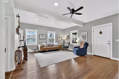 352 NE 21st St, Salem, OR 97301 - Photo 5