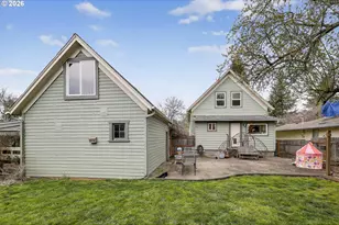 352 NE 21st St, Salem, OR 97301 - Photo 33