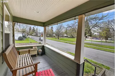 352 NE 21st St, Salem, OR 97301 - Photo 3