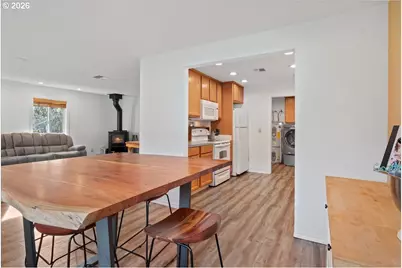 18191 S Highway 211, Molalla, OR 97038 - Photo 9