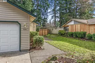 430 NE 176th Ave, Portland, OR 97230 - Photo 3