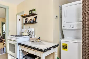 817 Exchange St, Astoria, OR 97103 - Photo 29