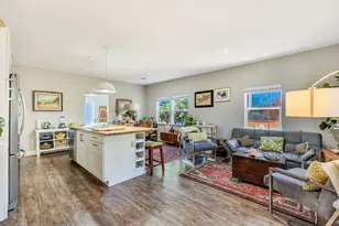 817 Exchange St, Astoria, OR 97103 - Photo 35