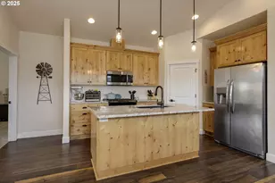 1779 SE Academy St, Dallas, OR 97338 - Photo 5