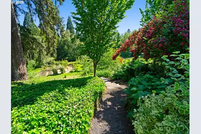 3409 SE Aldercrest Rd, Milwaukie, OR 97222 - Photo 33
