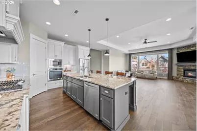 12541 SE Hadeed Dr, Happy Valley, OR 97086 - Photo 29