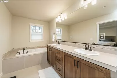 11151 SW Berlin Ave, Wilsonville, OR 97070 - Photo 21