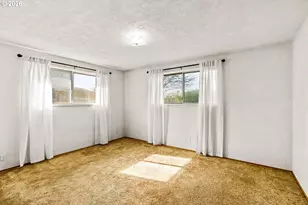 2434 14th Pl, Springfield, OR 97477 - Photo 17