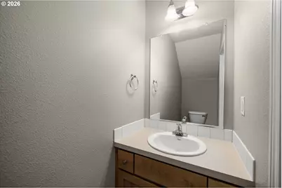 11885 SE Pine St, Portland, OR 97216 - Photo 11