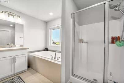 1397 Farmington Dr, Junction City, OR 97448 - Photo 17