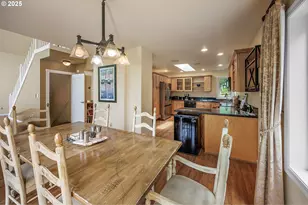 4291 Pioneer Rd, Medford, OR 97501 - Photo 9