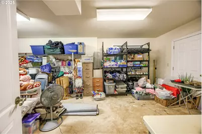 4291 Pioneer Rd, Medford, OR 97501 - Photo 27