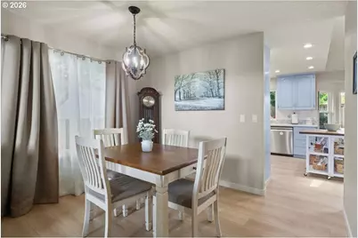 2577 NW Ptarmigan St, Salem, OR 97304 - Photo 9