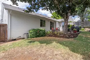 2577 NW Ptarmigan St, Salem, OR 97304 - Photo 45