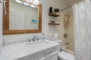2577 NW Ptarmigan St, Salem, OR 97304 - Photo 31