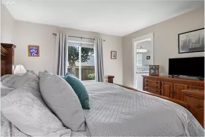 2577 NW Ptarmigan St, Salem, OR 97304 - Photo 39