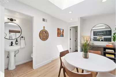 4135 SW Parkview Ave, Portland, OR 97225 - Photo 13