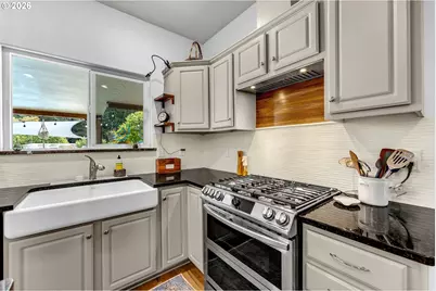 2213 SW 12th St, Battle Ground, WA 98604 - Photo 11