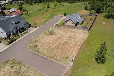 06000 N Hyland Ln, Lowell, OR 97452 - Photo 3
