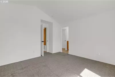 19790 SW Marlin Dr, Beaverton, OR 97007 - Photo 17