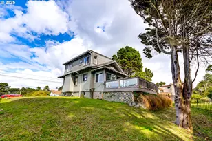 1610 NE 13th St, Lincoln City, OR 97367 - Photo 31