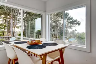 1610 NE 13th St, Lincoln City, OR 97367 - Photo 9