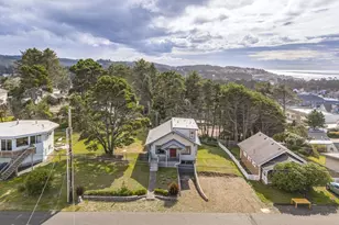 1610 NE 13th St, Lincoln City, OR 97367 - Photo 37