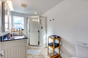 1610 NE 13th St, Lincoln City, OR 97367 - Photo 21